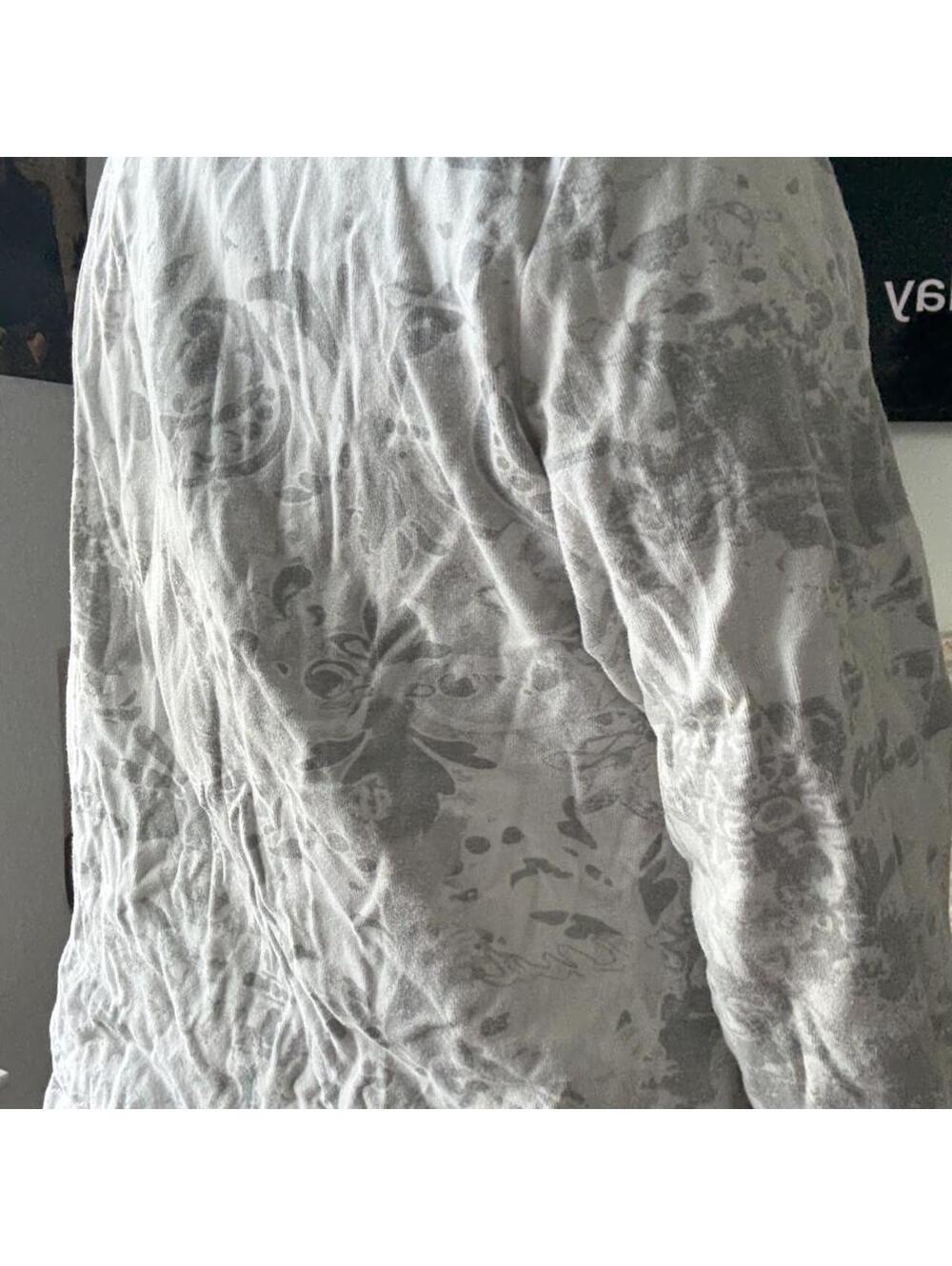 Harley Davidson Women's Grey and White Shirt - Picture 2 of 2